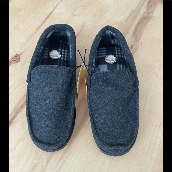 Dena Lives Other - Dena lives warm Ultra soft comfort slippers